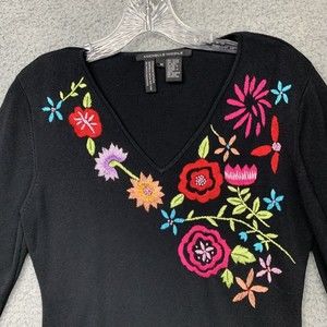 Michelle Nicole NY Shirt Womens M Black Knit Embroidered Floral Artsy
